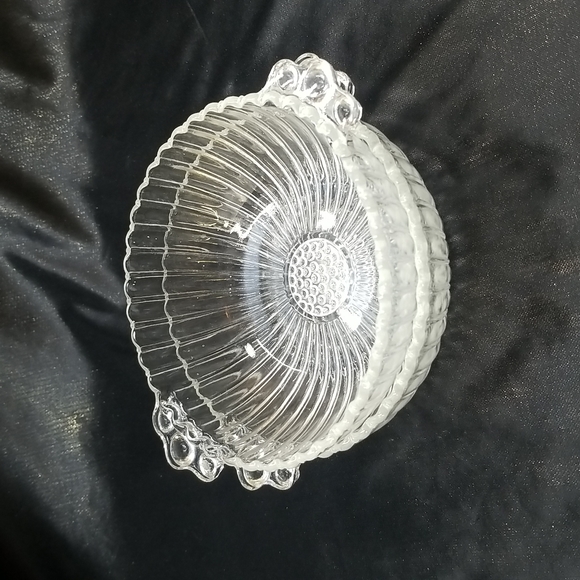 Anchor Hocking Clear Glass Ribbed Bowls - Picture 10 of 12